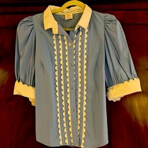 Gretchen Scott Designs Blue and White Scallop Trim Blouse